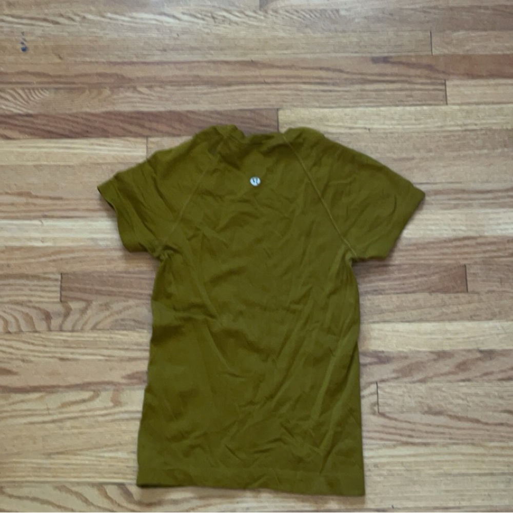 Lululemon Swiftly T-shirt